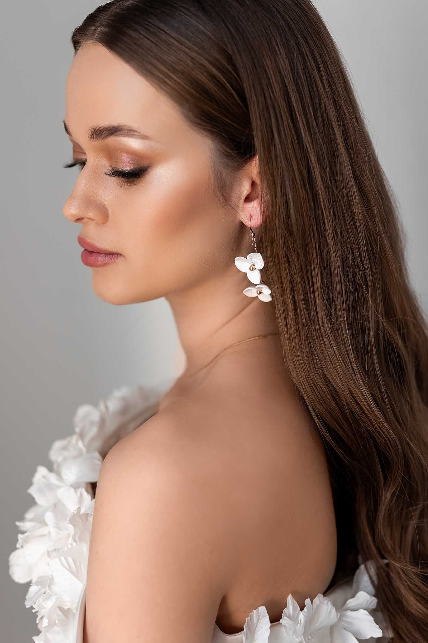 Lucia fehér menyasszonyi fülbevaló